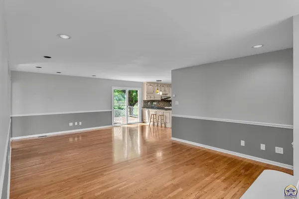 $550,000 | 9335 Southwest 61st Street, Auburn, KS 66402