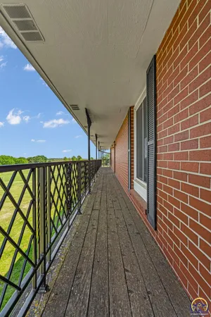 $550,000 | 9335 Southwest 61st Street, Auburn, KS 66402