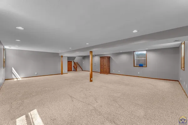 $550,000 | 9335 Southwest 61st Street, Auburn, KS 66402