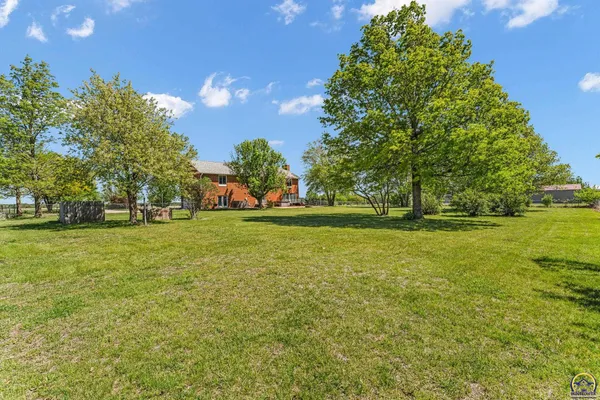 $550,000 | 9335 Southwest 61st Street, Auburn, KS 66402