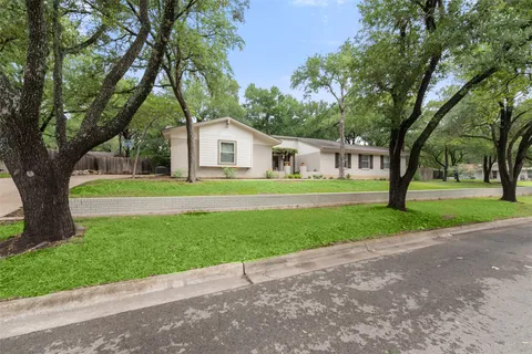 $469,000 | 302 South Lake Creek Drive, Round Rock, TX 78681