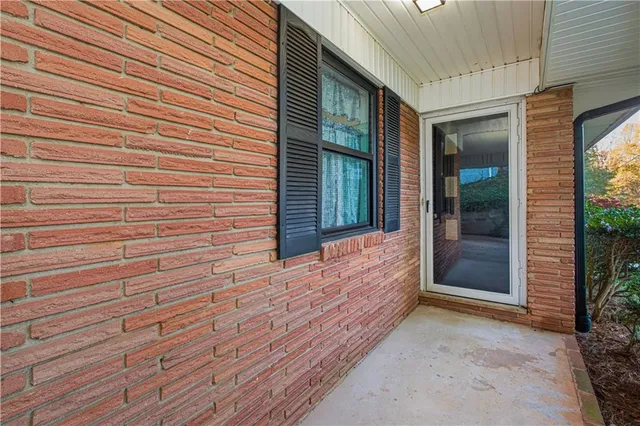 $400,000 | 549 Park St Place, Gainesville, GA 30501