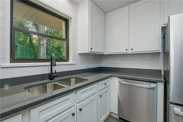 $400,000 | 549 Park St Place, Gainesville, GA 30501