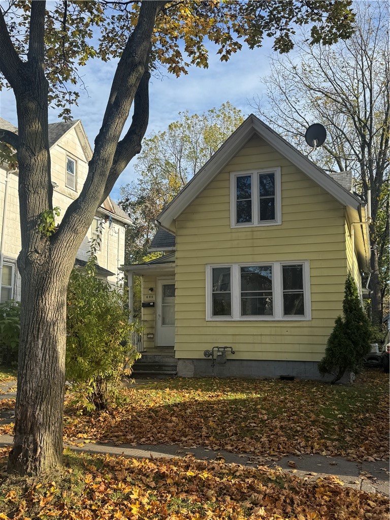 686 Seward Street Rochester, NY 14611 - Photo 2 of 25