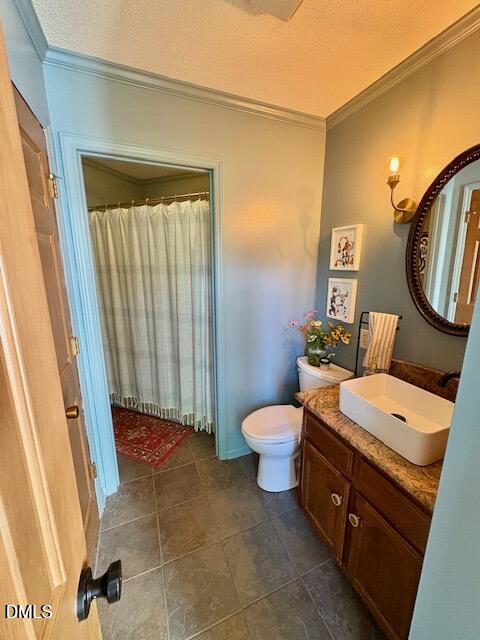 625 McCray Road Burlington, NC 27217 - Photo 21 of 38 Guest bath