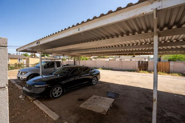 $1,300 | 4421 North 23rd Avenue, Unit 2, Phoenix, AZ 85015