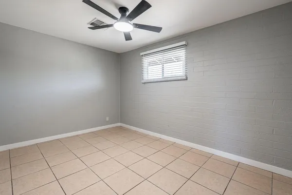 $1,300 | 4421 North 23rd Avenue, Unit 2, Phoenix, AZ 85015