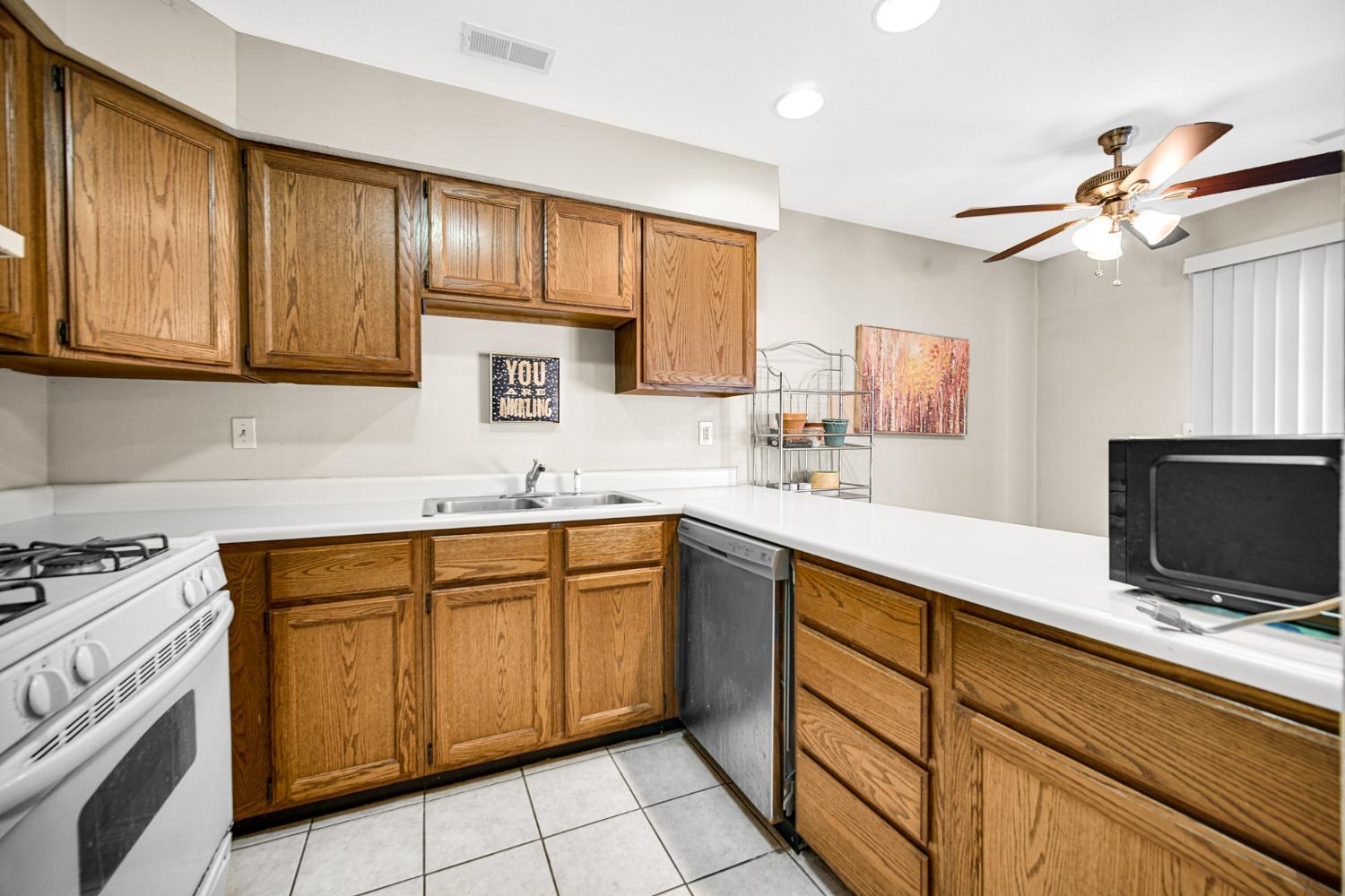 B Bulla Road, Unit 3 South Bend, IN 46637 - Photo 14 of 21 1500x1000