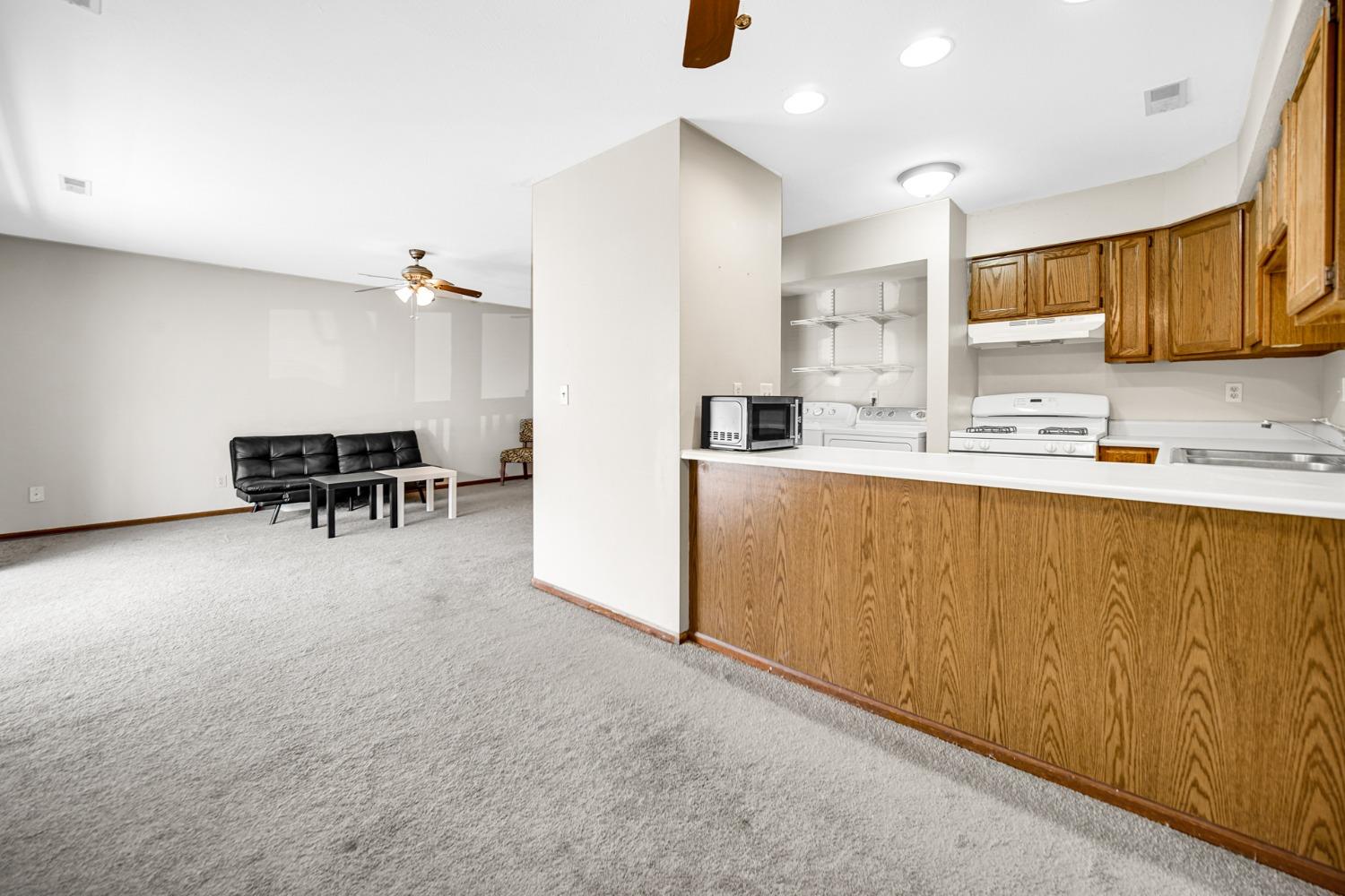 B Bulla Road, Unit 3 South Bend, IN 46637 - Photo 10 of 21 1500x1000