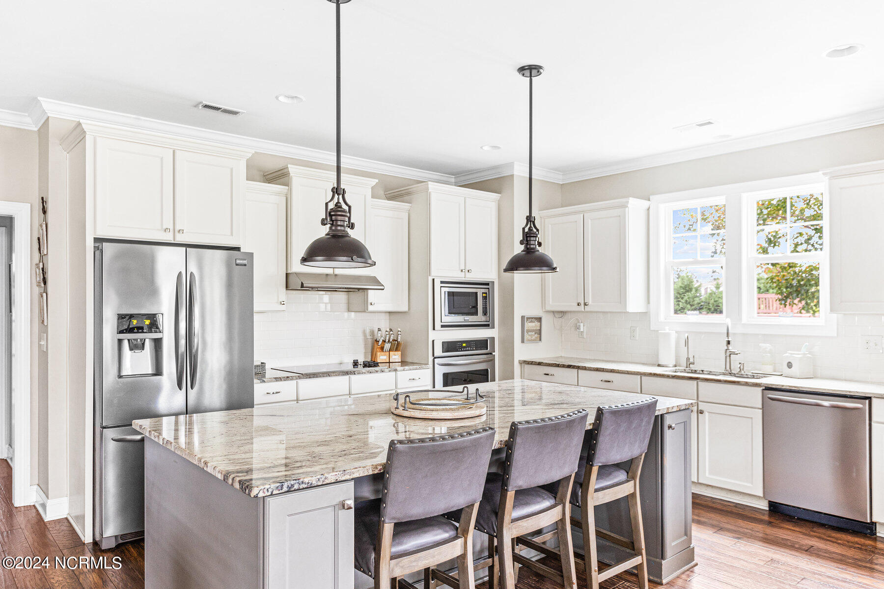 120 Center Drive Hampstead, NC 28443 - Photo 19 of 63 120_center_dr-20_530