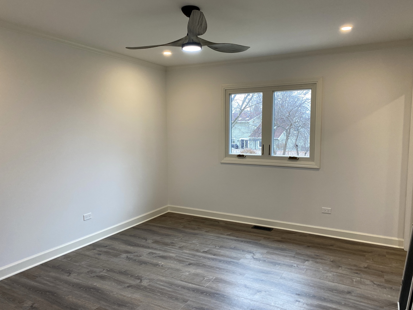 1346 Leverenz Road Naperville, IL 60564 - Photo 15 of 26