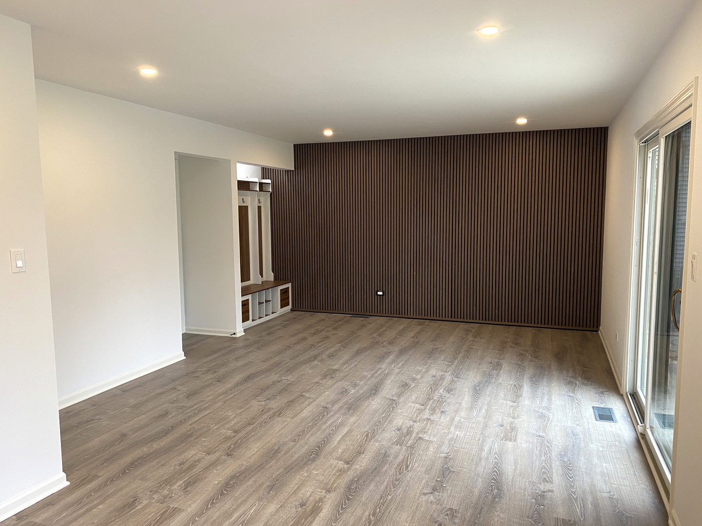 1346 Leverenz Road Naperville, IL 60564 - Photo 16 of 26