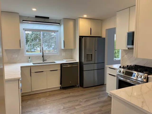 $4,000 | 1346 Leverenz Road, Naperville, IL 60564