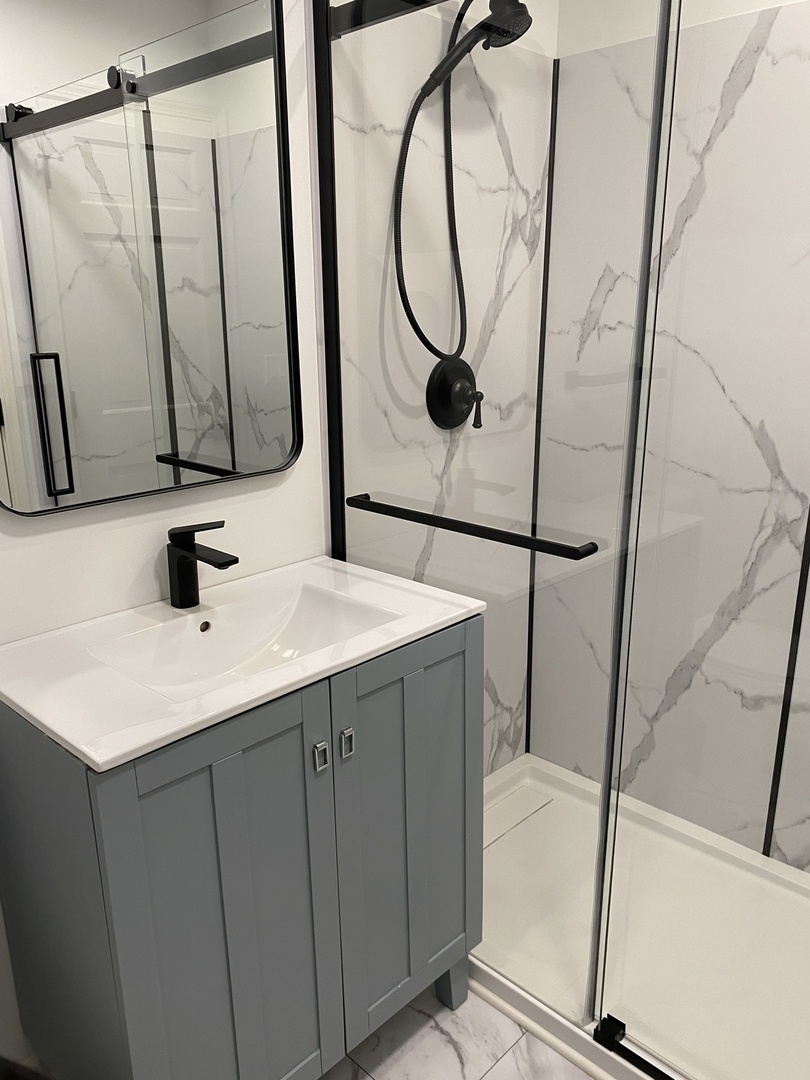 1346 Leverenz Road Naperville, IL 60564 - Photo 10 of 26