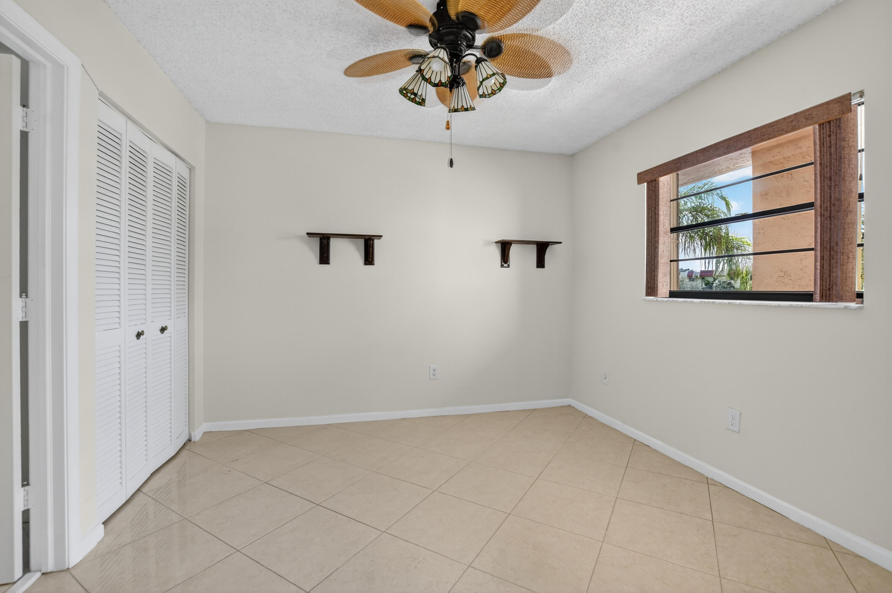 23344 Carolwood Lane, Unit 306 Boca Raton, FL 33428 - Photo 8 of 25 2nd bedroom