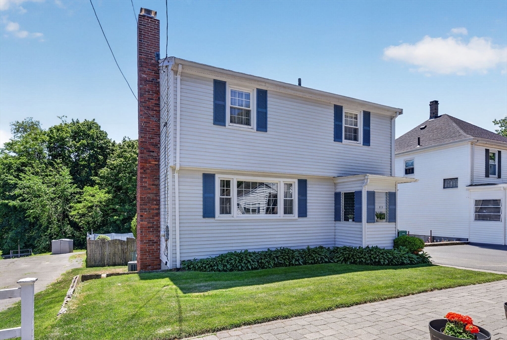 82 Park Road Lynn, MA 01904 - Photo 3 of 42