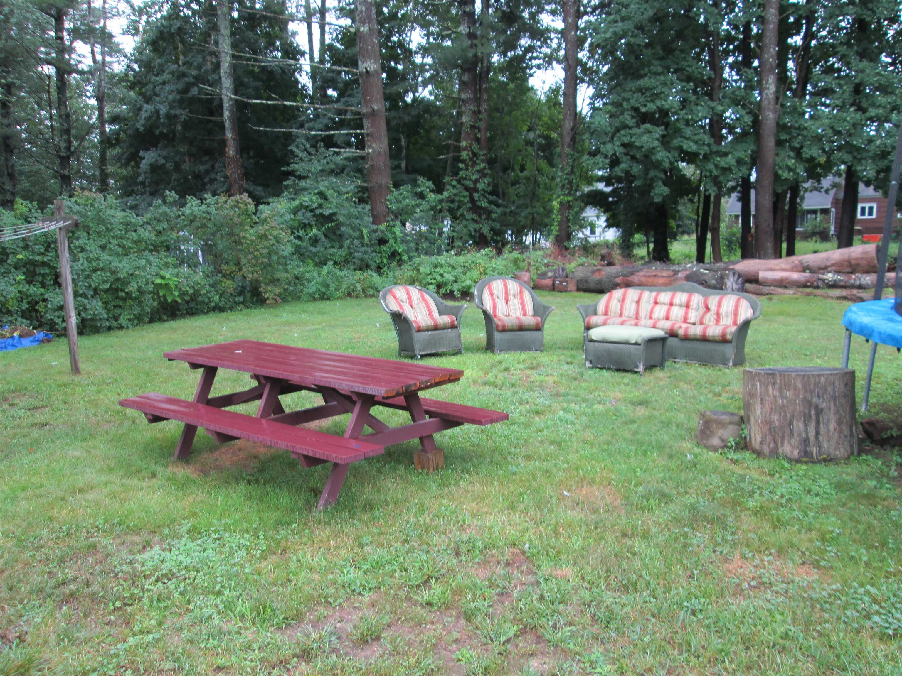 96 Littleworth Road Dover, NH 03820 - Photo 3 of 11