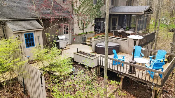 $1,025,000 | 3444 Wagner Woods Court, Ann Arbor, MI 48103