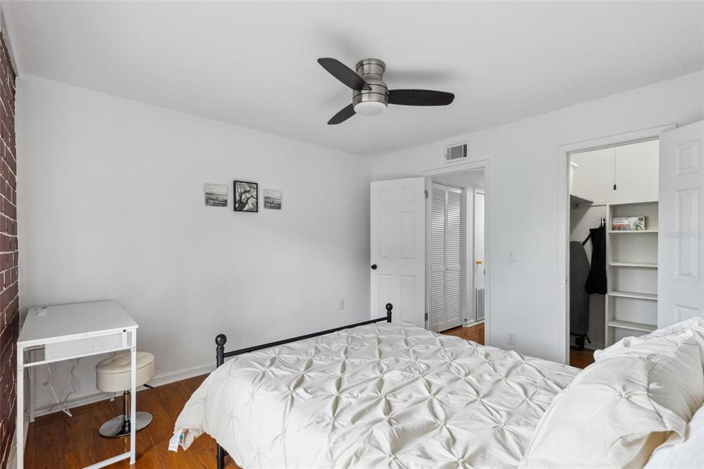 1700 Southwest 16th Court, Unit P24 Gainesville, FL 32608 - Photo 16 of 20