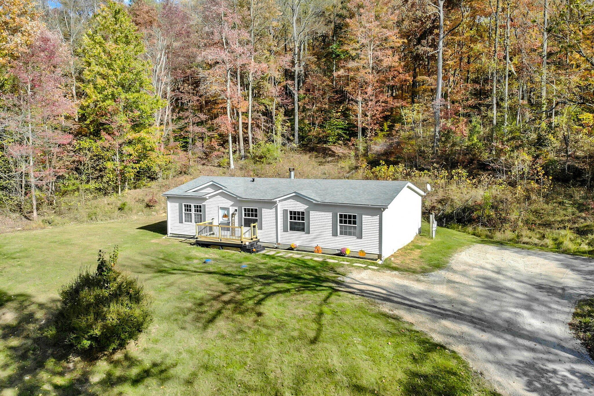 12922 Roby Road Logan, OH 43138 - Photo 42 of 45 1000051440