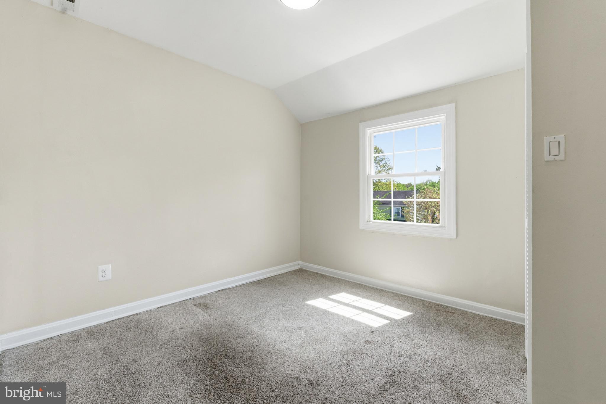 7204 East Inwood Street Landover, MD 20785 - Photo 15 of 29 Room 1