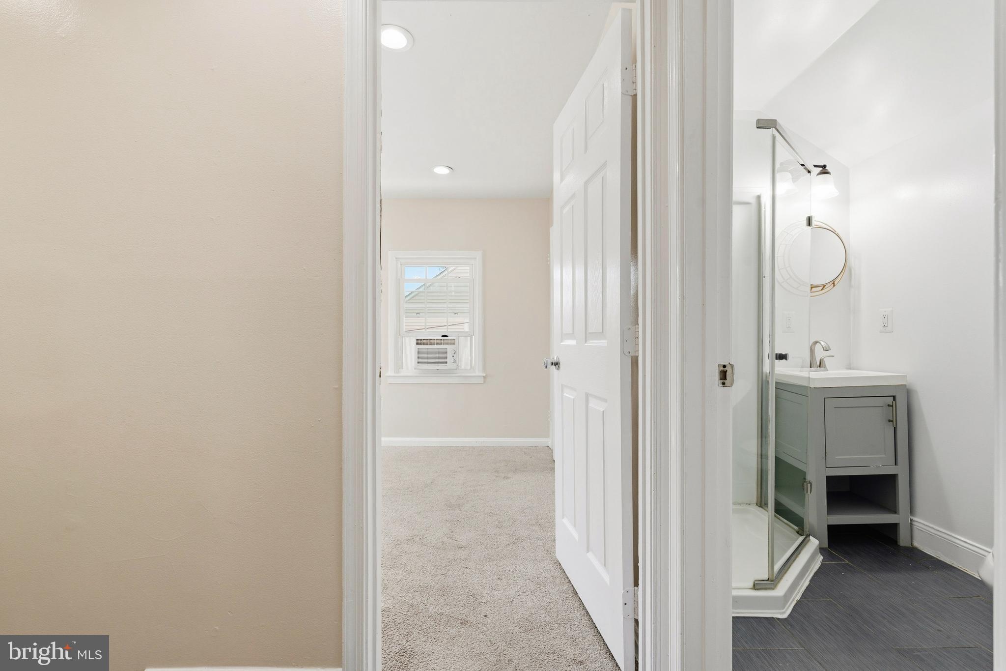 7204 East Inwood Street Landover, MD 20785 - Photo 19 of 29 Hallway