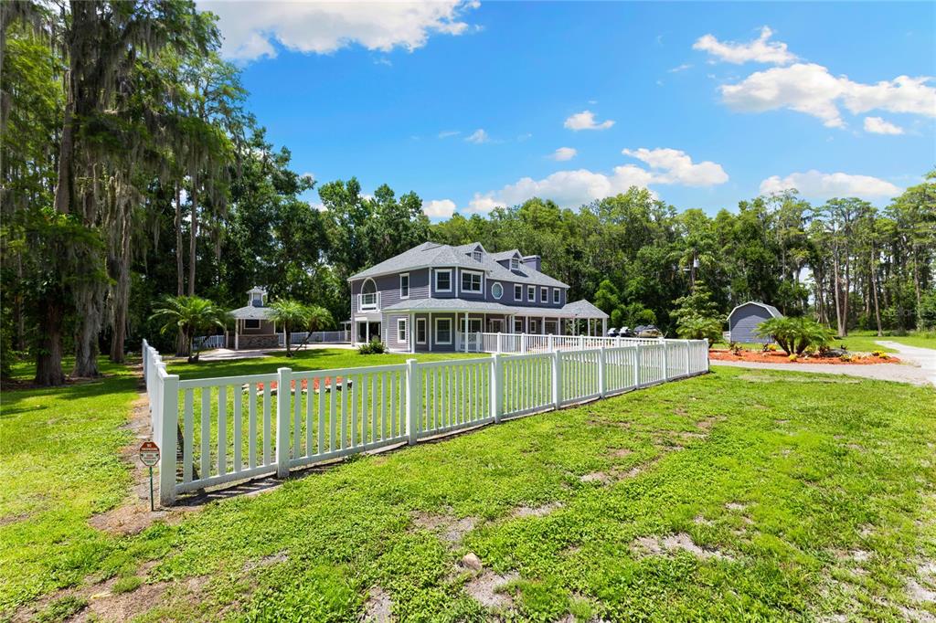 3663 Berger Road Lutz, FL 33548 - Photo 52 of 65