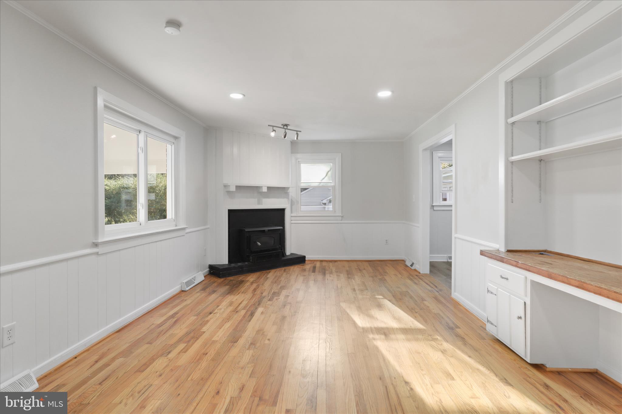 347 Forest Lane Road Fredericksburg, VA 22405 - Photo 6 of 36