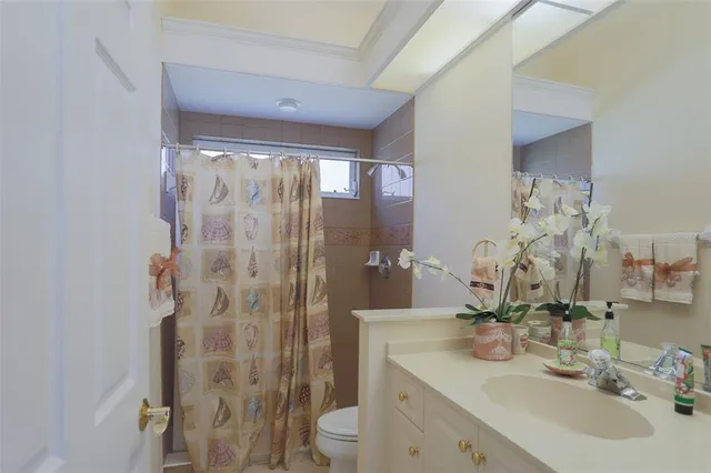 $9,000 | 7005 Stanhope Place, University Park, FL 34201