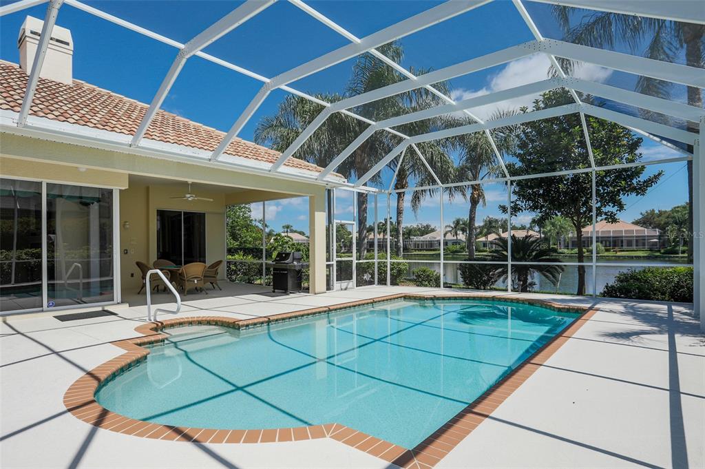 7005 Stanhope Place University Park, FL 34201 - Photo 4 of 32