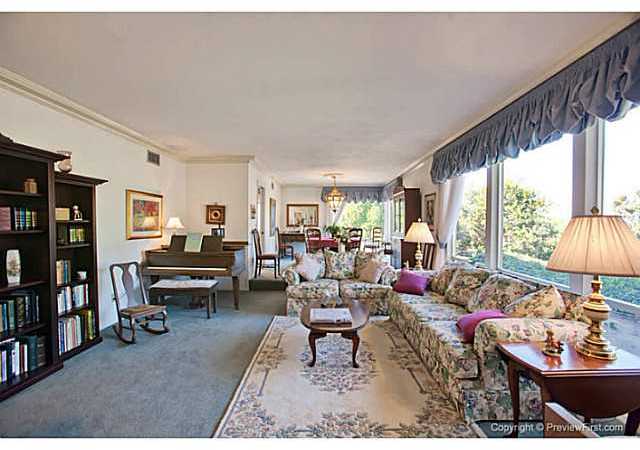 10237 Quail Canyon Road El Cajon, CA 92021 - Photo 6 of 24 Gallery Image 6