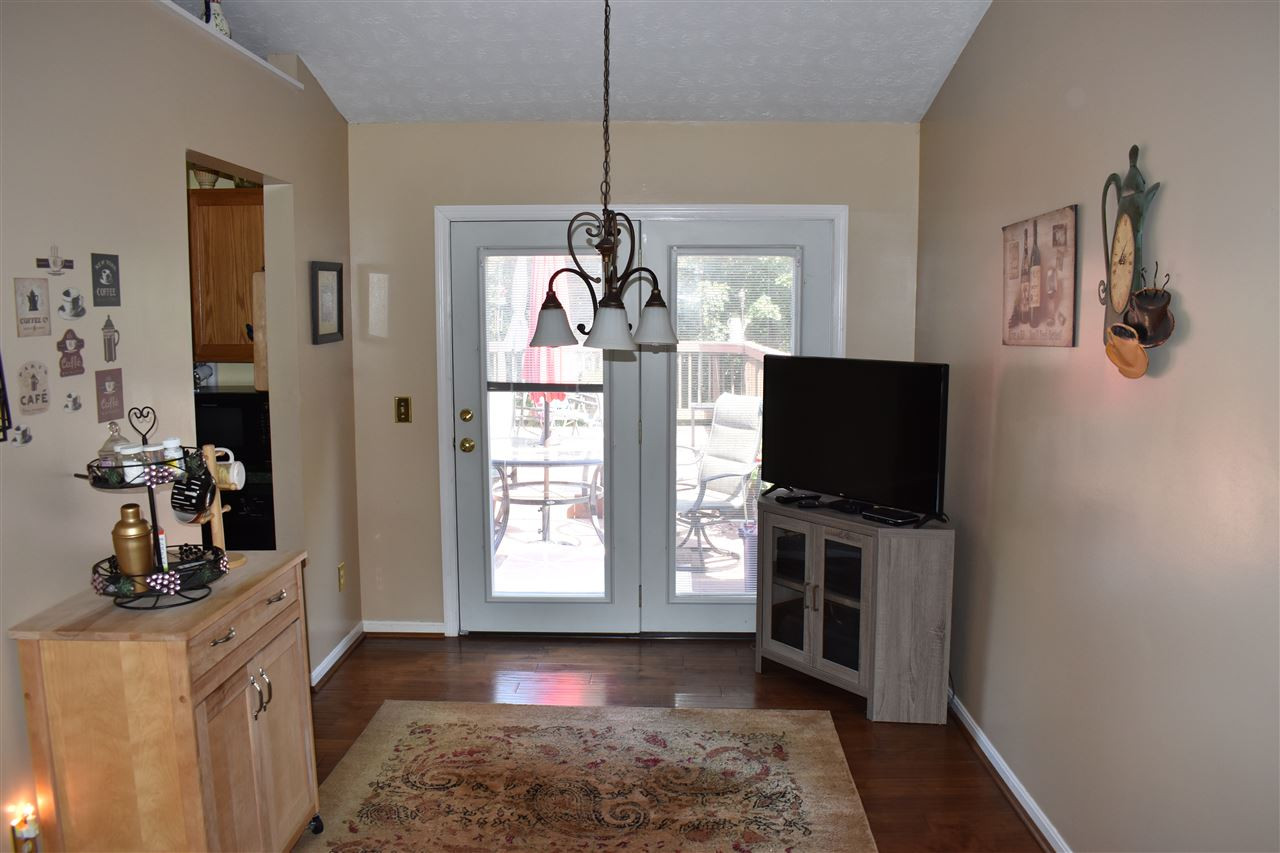 2688 Ridgecrest Lane Covington, KY 41017 - Photo 13 of 25