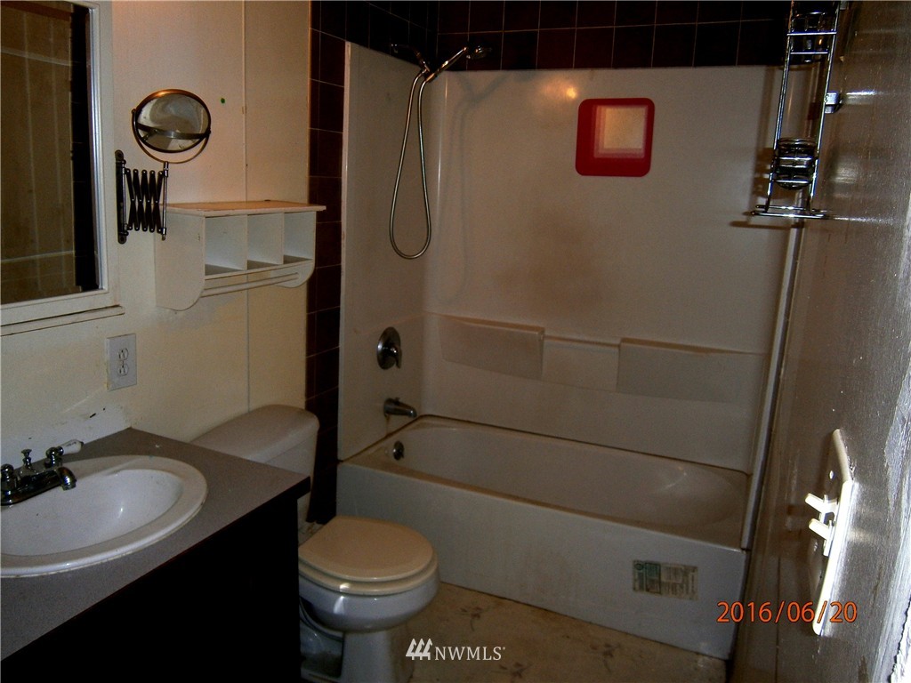282 Baltimore Street Longview, WA 98632 - Photo 10 of 12 Gallery Image 10