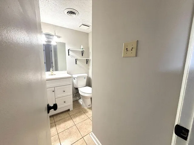 $1,895 | 1 South Anderson Avenue, Unit B, Charleston, SC 29412