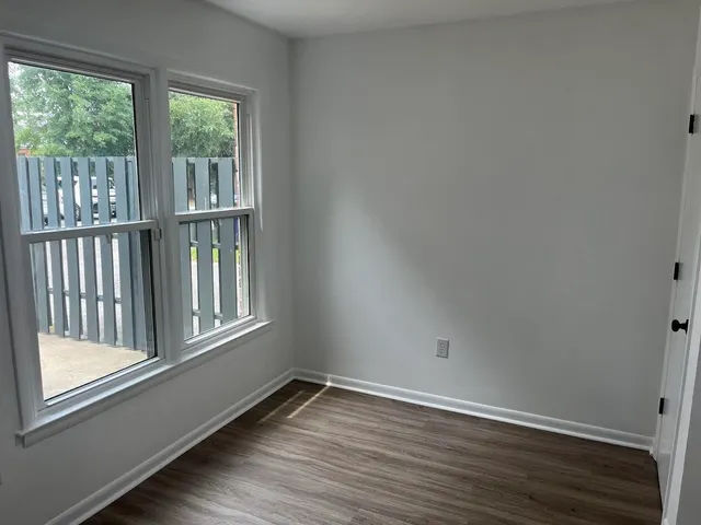 $1,750 | 1 South Anderson Avenue, Unit B, Charleston, SC 29412