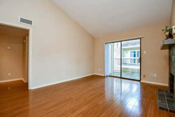 $115,900 | 3500 Tangle Brush Drive, Unit 14, The Woodlands, TX 77381