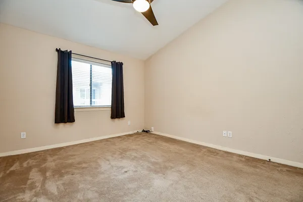 $115,900 | 3500 Tangle Brush Drive, Unit 14, The Woodlands, TX 77381