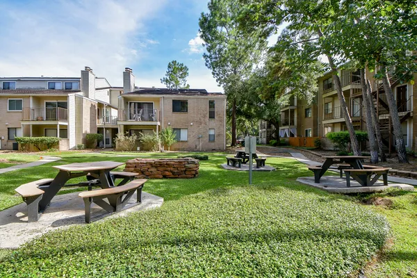 $115,900 | 3500 Tangle Brush Drive, Unit 14, The Woodlands, TX 77381