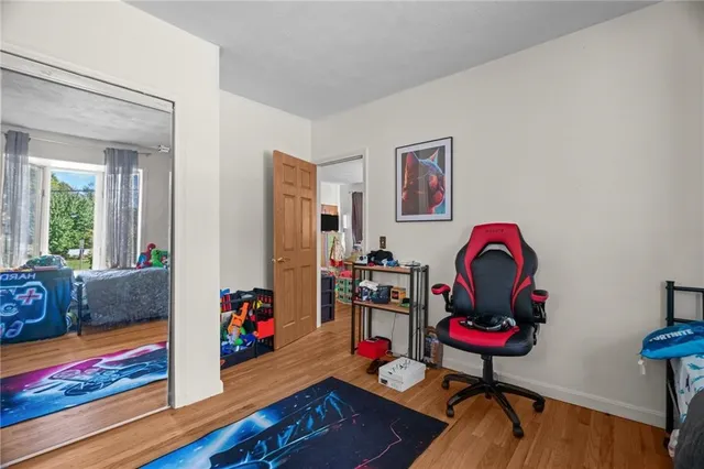 $749,900 | 129 Simmonsville Avenue, Johnston, RI 02919