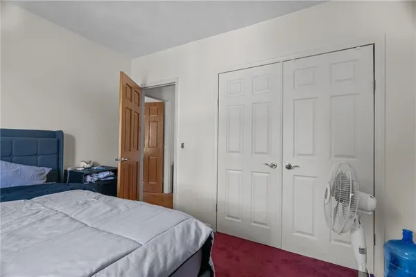 $769,900 | 129 Simmonsville Avenue, Johnston, RI 02919