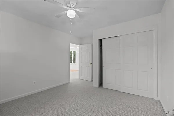 $769,900 | 129 Simmonsville Avenue, Johnston, RI 02919