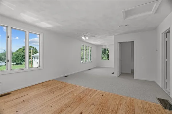 $769,900 | 129 Simmonsville Avenue, Johnston, RI 02919