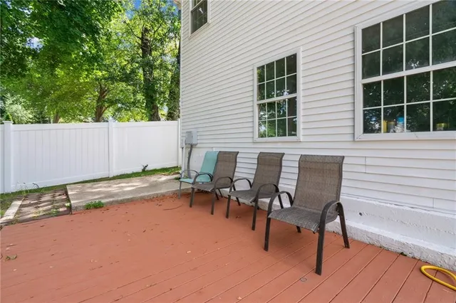 $749,900 | 129 Simmonsville Avenue, Johnston, RI 02919