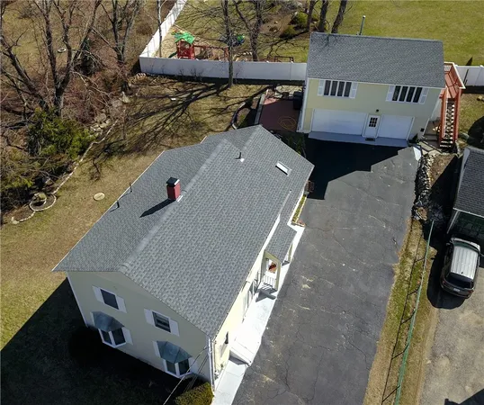 $769,900 | 129 Simmonsville Avenue, Johnston, RI 02919