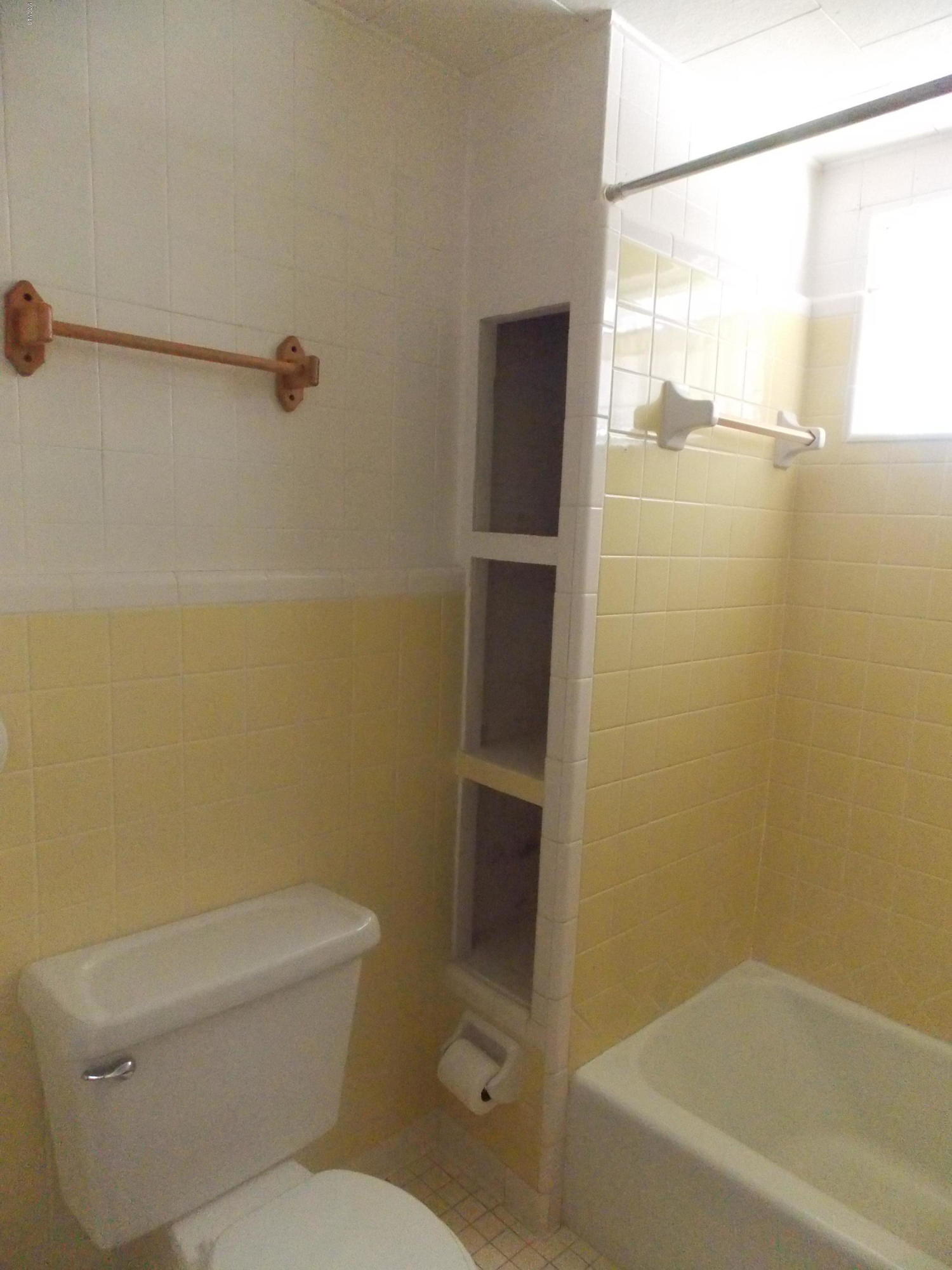 16226 Robinson Road Gulfport, MS 39503 - Photo 20 of 25 DSCN2781