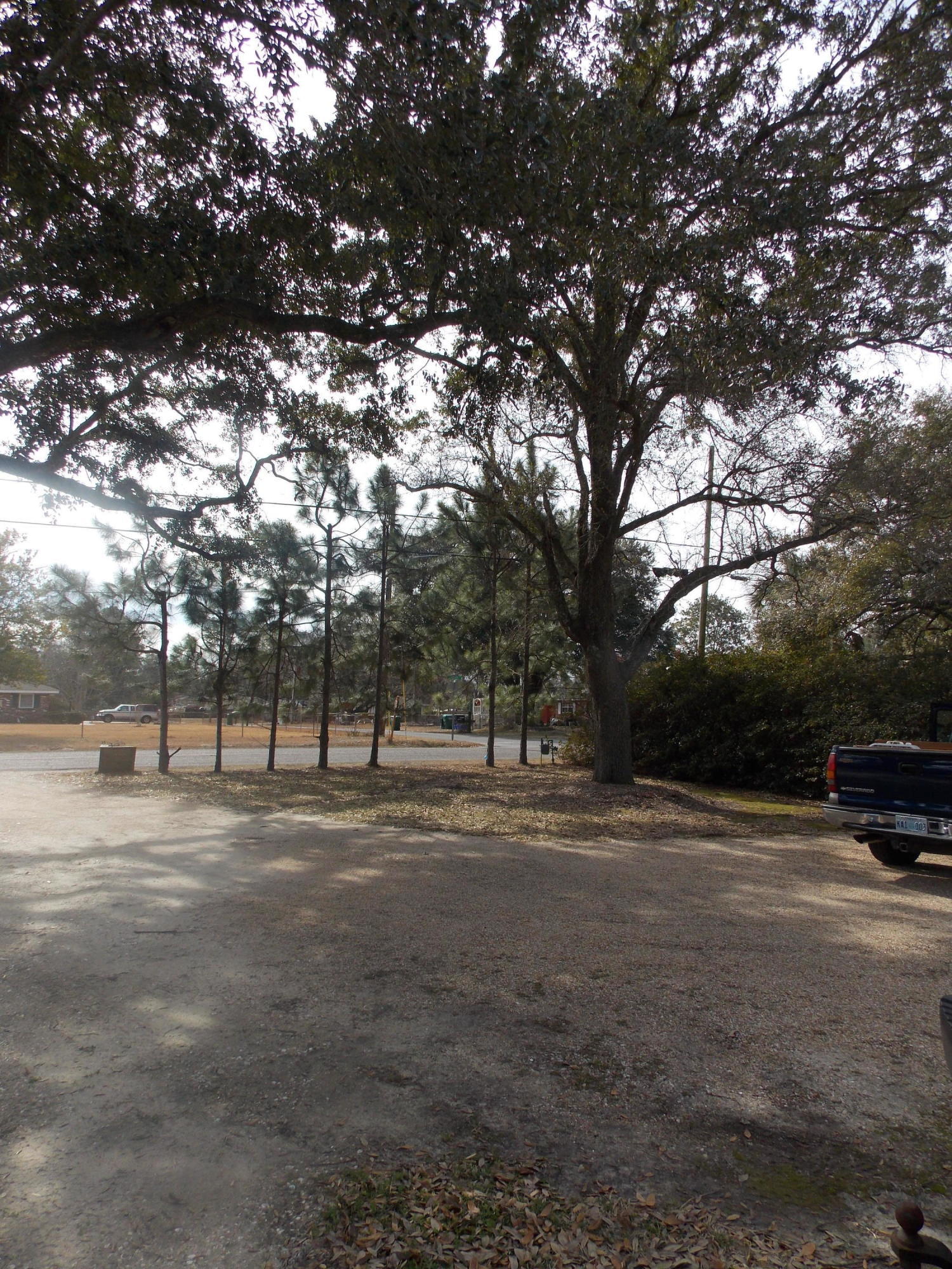 16226 Robinson Road Gulfport, MS 39503 - Photo 5 of 25 DSCN2776