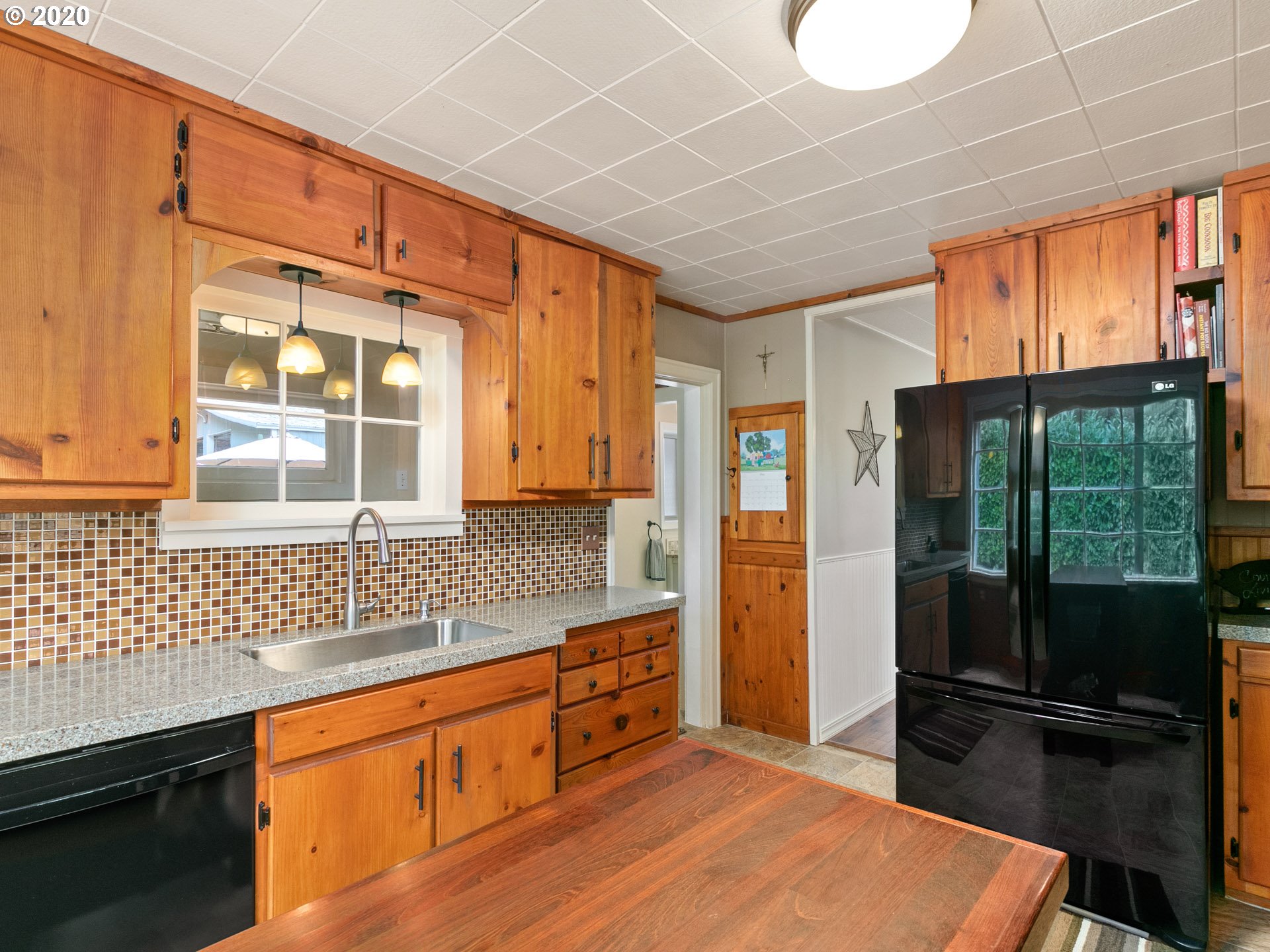 29300 Southeast Stone Road Gresham, OR 97080 - Photo 13 of 32