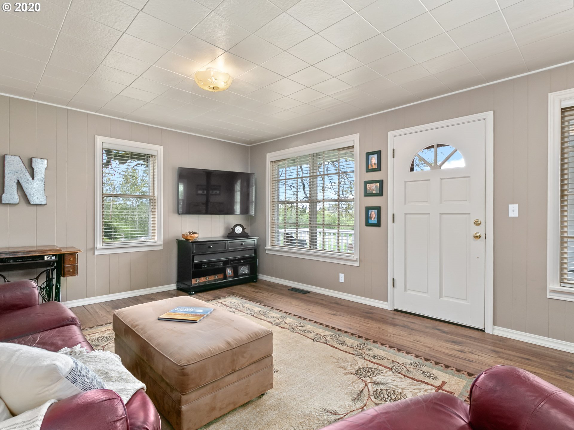 29300 Southeast Stone Road Gresham, OR 97080 - Photo 7 of 32