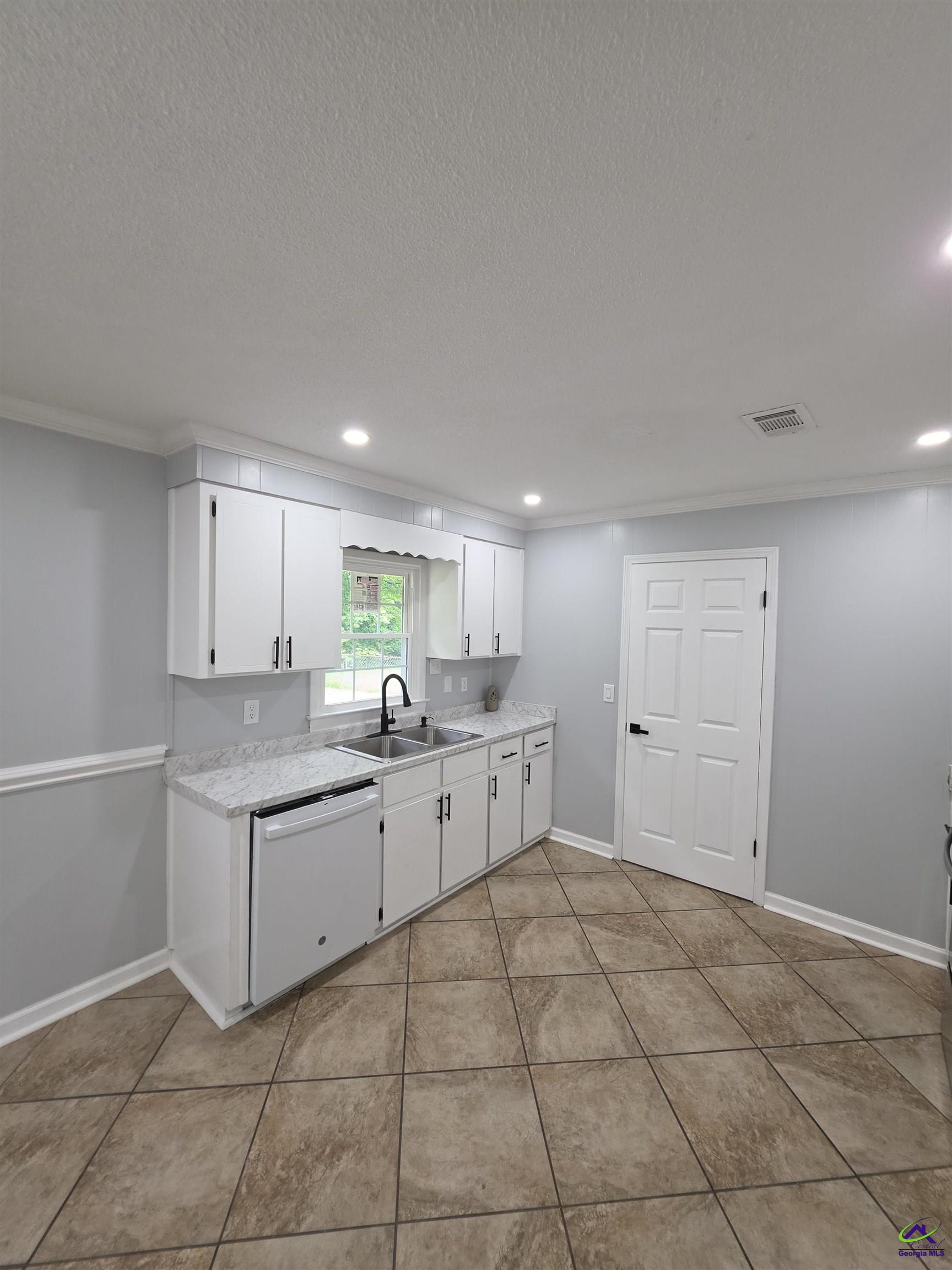 117 Victor Road Warner Robins, GA 31088 - Photo 13 of 32