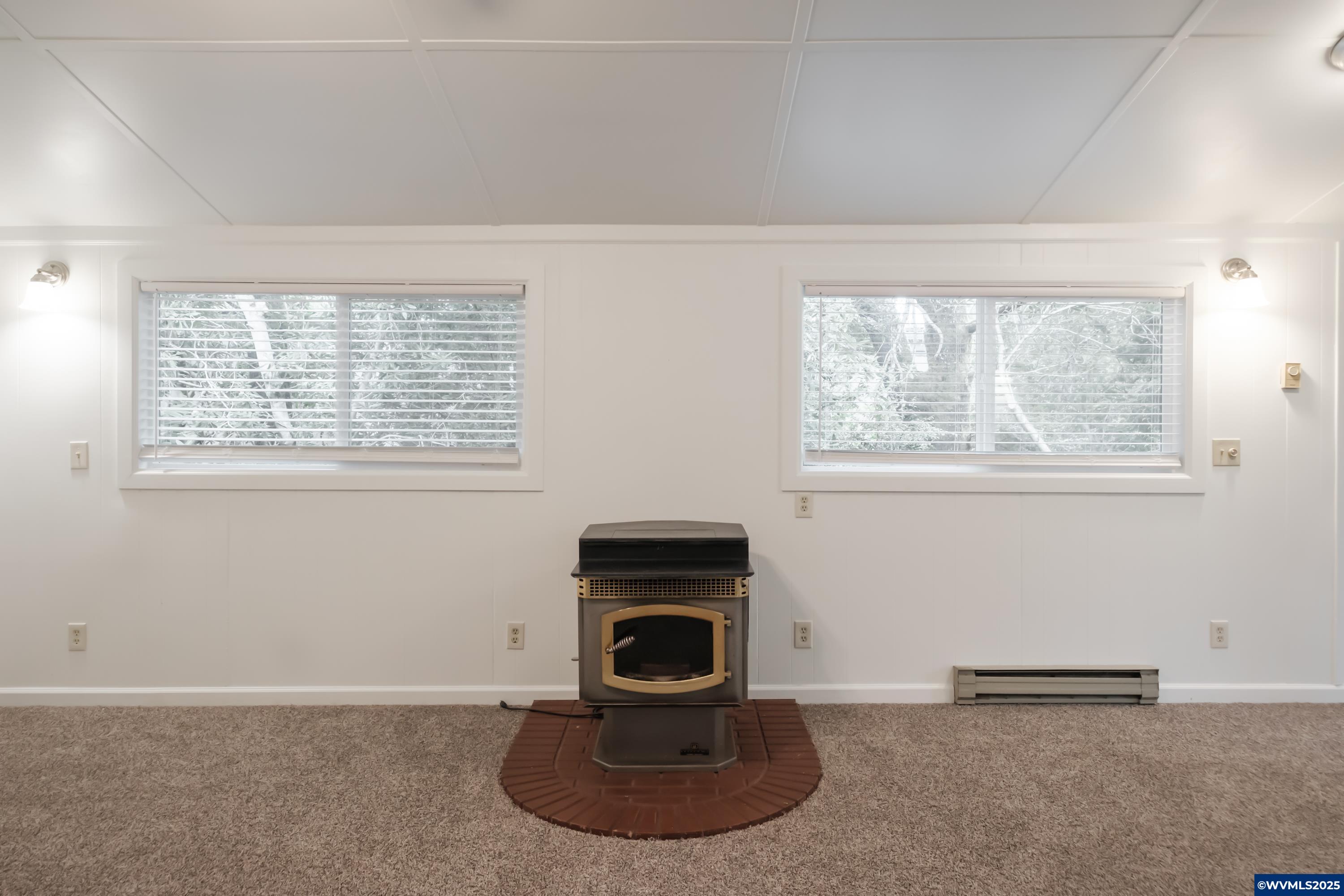 1600 Rhododendron Drive Florence, OR 97439 - Photo 26 of 46